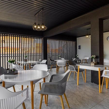 Hotel Fenix Solotvina Exteriér fotografie