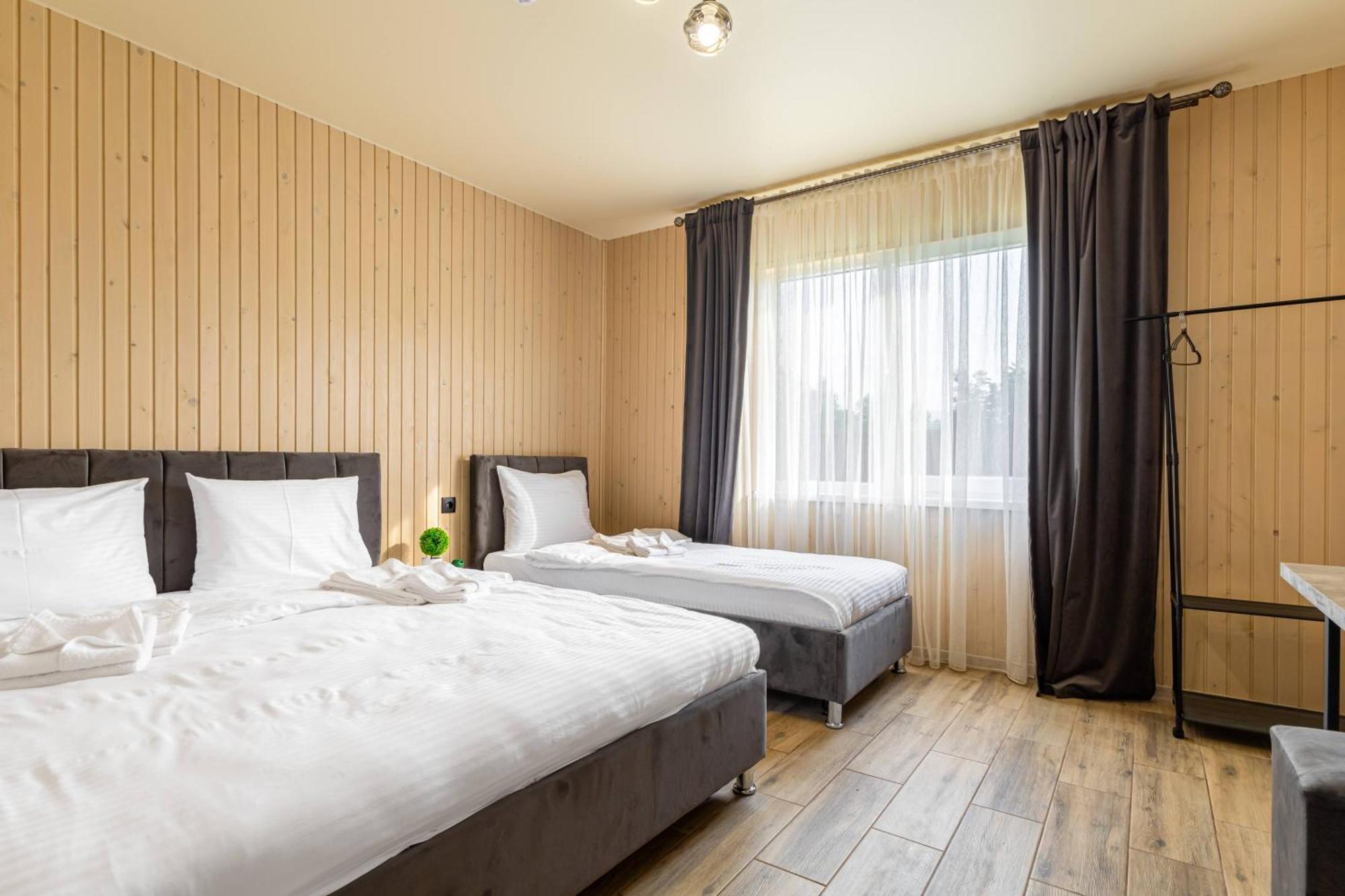 Hotel Fenix Solotvina Exteriér fotografie